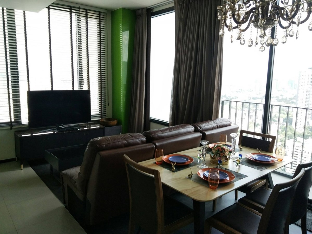 2 bedroom property for sale with tenant at Edge Sukhumvit 23 - คอนโด - คลองเตยเหนือ - Asoke