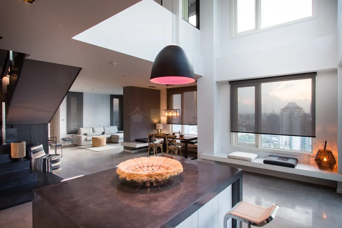 Penthouse for rent and sale at Manhattan Chidlom - Condominium - Makkasan - Chidlom