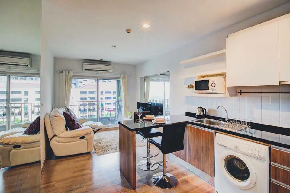 1 bedroom condo for rent at The Seed Musee - คอนโด - Khlong Tan - Phrom Phong