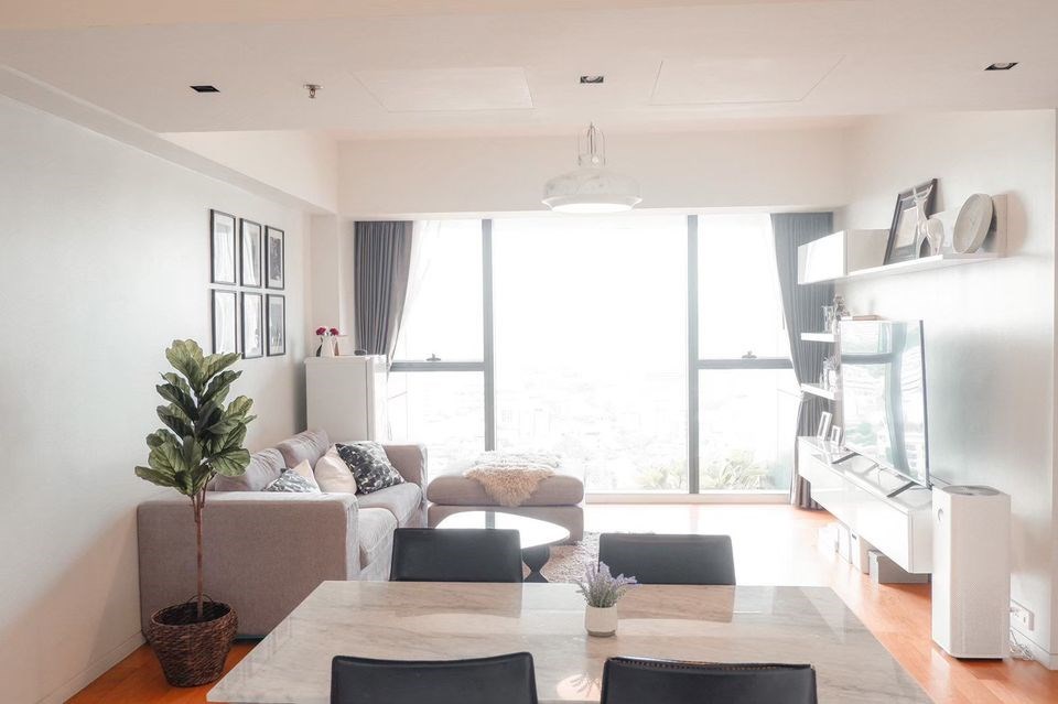 The Met 2 bedroom condo for sale with tenant - คอนโด - ทุ่งมหาเมฆ - Sathorn