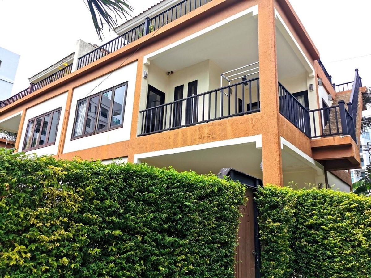 Tara Villa Pratamnak - 3 Storeys Villa For Sale  - บ้าน -  - 