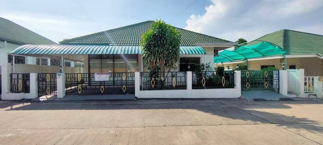 S.P. Village 4 - 2 BR House For Sale  - บ้าน -  - 