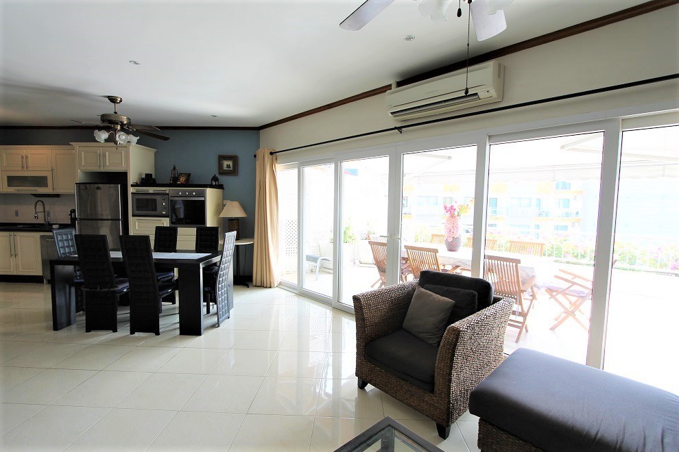 3 Bedroom Condo with Large Terrace and Partial Sea View. - Condominium -  - 