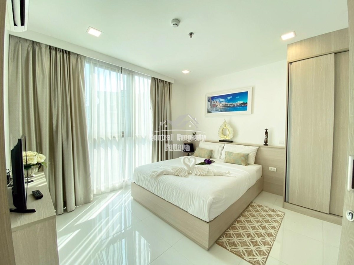 A large one Bedroom pool view Condo for rent in Pratumnak. - คอนโด - Pratumnak - 