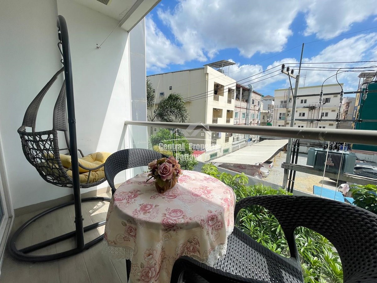 Modern studio for sale in the popular Centara Avenue condominium. - Condominium - Pattaya City - 