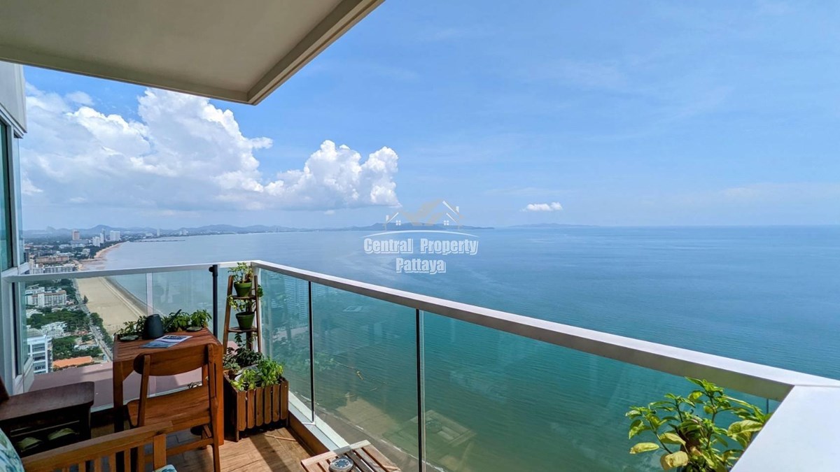 High Story Luxury 2 Bedroom Condo for Sale on Jomtien Beach - Condominium - Jomtien - Jomtien Beach