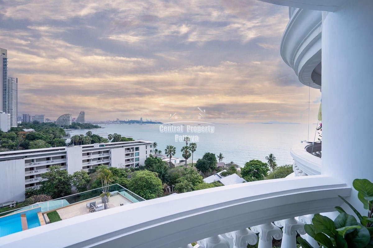 คอนโดดีไซเนอร์สุดหรูพร้อมวิวทะเลอย่างต่อเนื่องในโครงการหน้าหาด Park Beach วงศ์อมาตย์ - คอนโด - Wong Amat - 