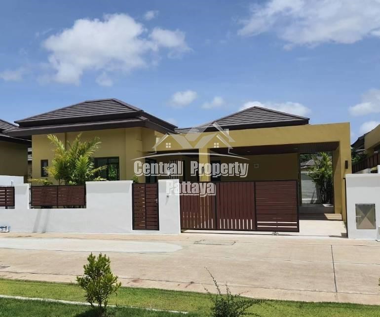 Modern 3 bed, 3 bath villa with private pool for sale in Grand Garden Home Hill, Bangsaray. - บ้าน -  - 