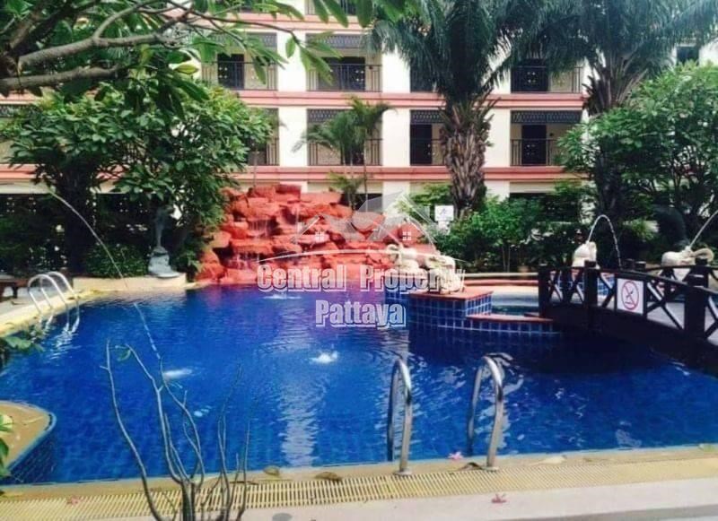 Spacious studio for rent in Nova Plaza, 5 minutes walk to Bamboo Beach. - Condominium - Na Kluea - 