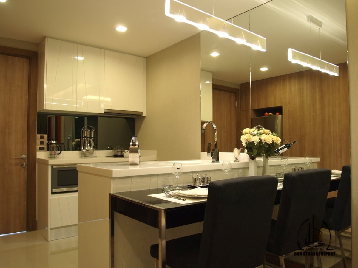 One Bedroom Condo for Sale in The Peak Towers Pattaya - Condominium - Pratumnak - 