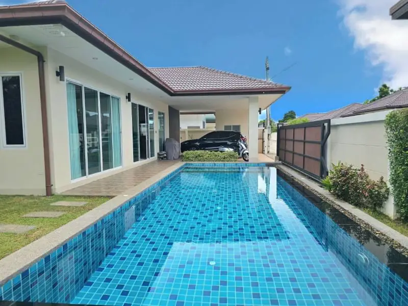 3-Bed House for Sale or Rent in Huayyai Pattaya - House - Huai Yai - 