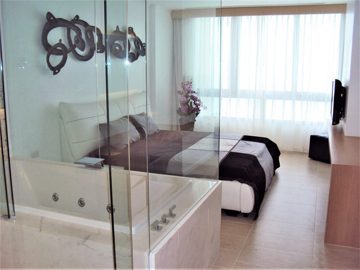 Beachfront luxury 3 bedroom condo for rent in Wongamat Naklua, Pattaya - คอนโด -  - northpoint