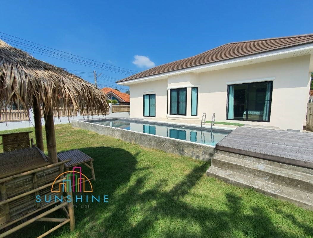 Large villa with private pool in quiet area for sale in Bang Sarae - บ้าน - Bangsaray - 