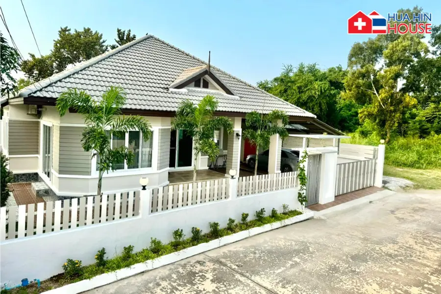 Newly renovated house just 3 minutes from the beach - House - Cha-am - Between Cha-Am and Hua Hin