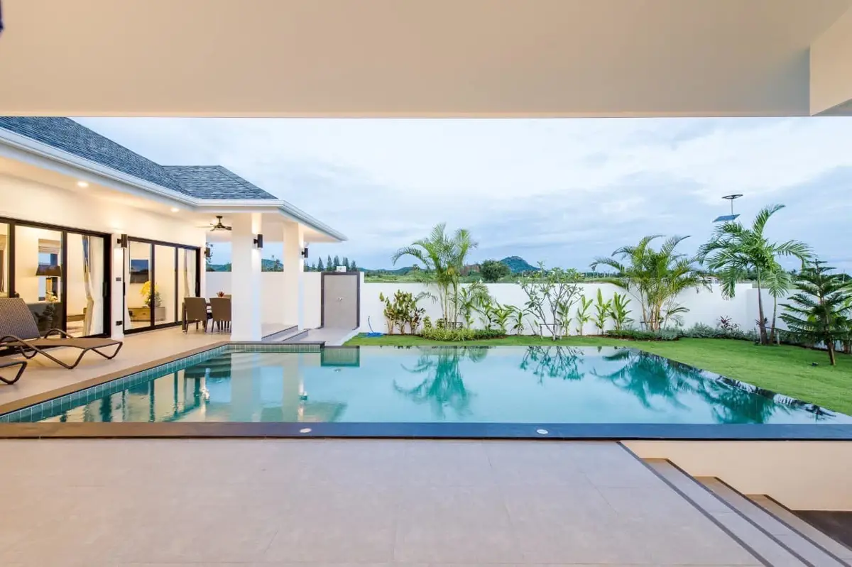 Discover Botanoca: Luxurious Pool Villas in Hua Hin - House - Thap Tai - 