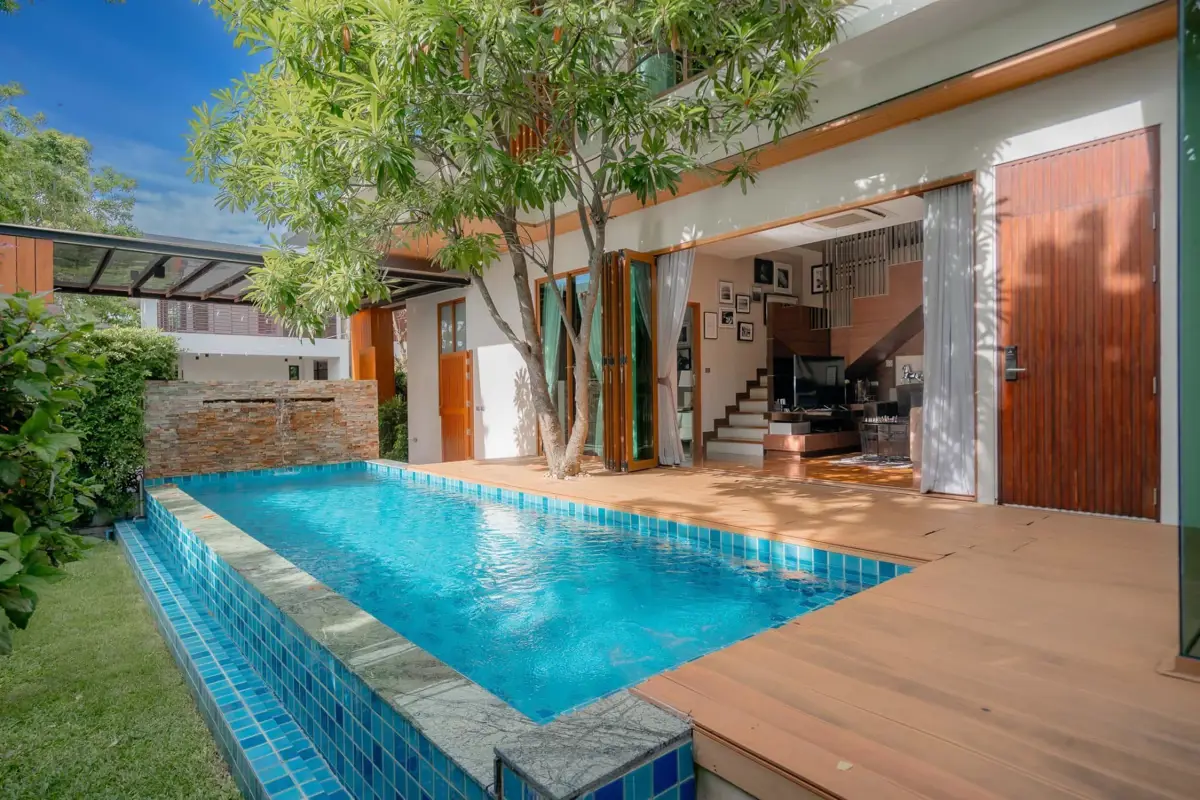 Own Your Paradise: Exquisite Pool Villa with Rental Income Potential! - House -  - Soi 112