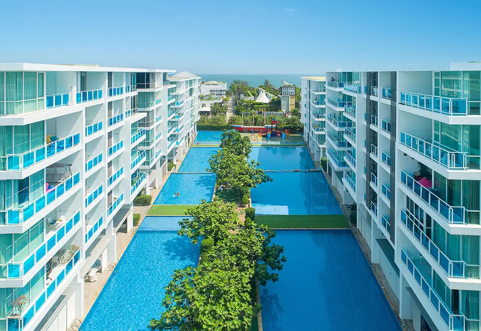 Luxurious 2-Bedroom Condo at Takiab Beach - Condominium - Nong Kae - 