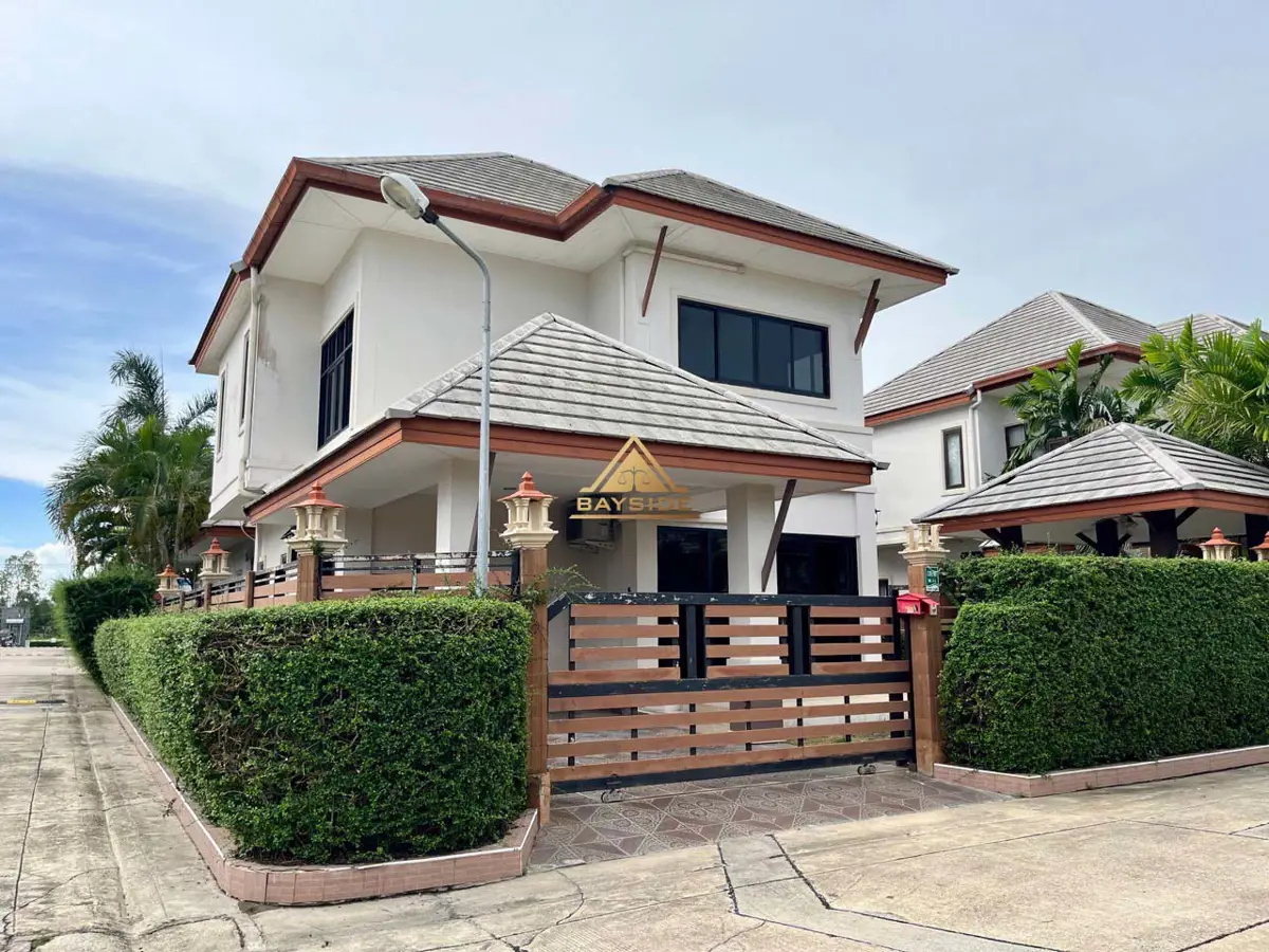 Baan Dusit Villa for Sale 4 Beds - House - Wat Yannasangwararam - 