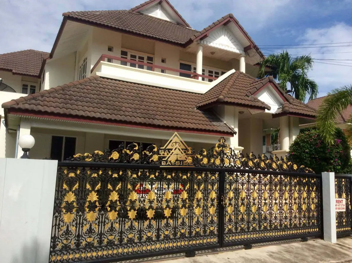 Central Park 4 Beds 4 Baths Pattaya for SALE - House - Pattaya - 