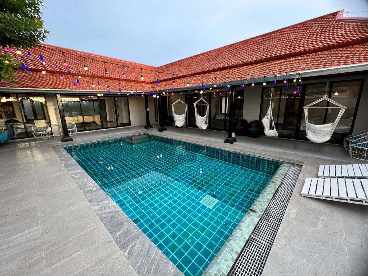 Pool villa for Sale at Mabprachan - House - Siam Country Club - 