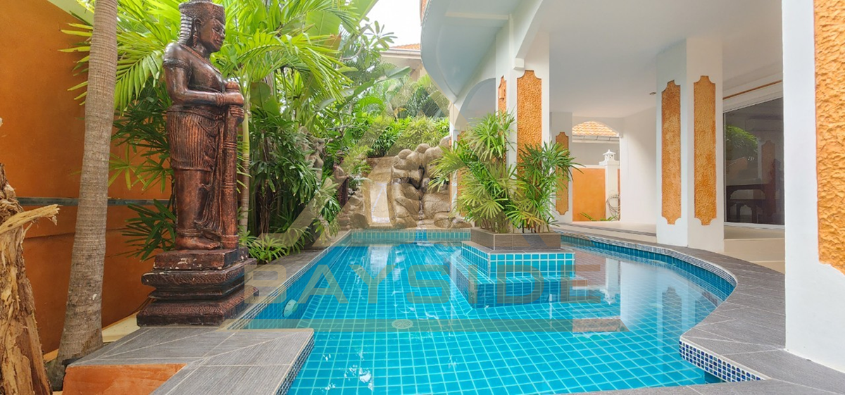 Luxury Pool Villa in Pattaya for rent - บ้าน -  - 
