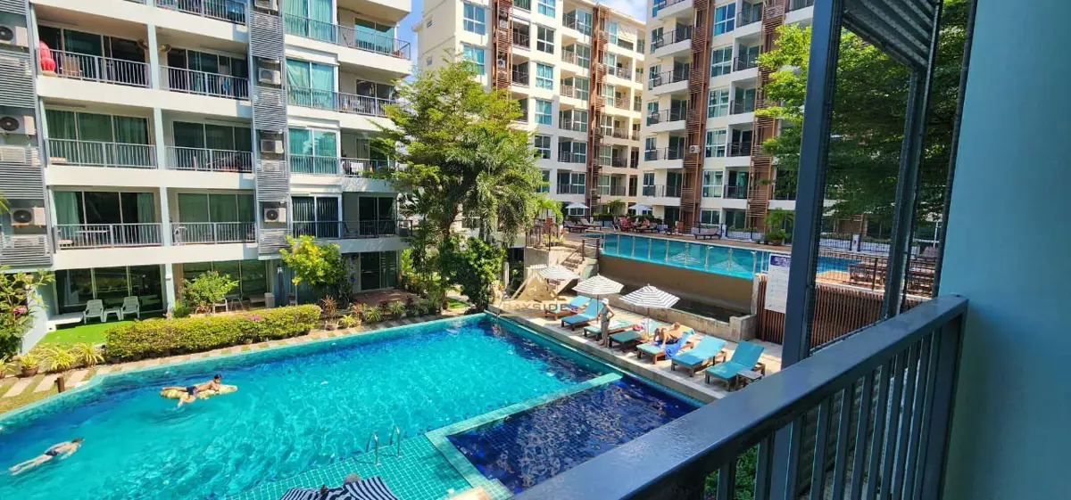 Diamond Suits 45 sqm. Studio Room for RENT - Condominium - Thappraya - 