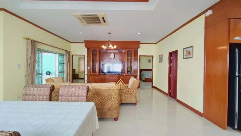 House in North Pattaya 2 Beds 2 Baths for RENT - House - Pattaya North - 