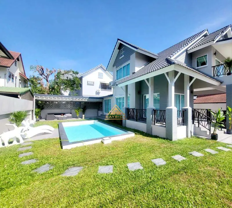 Beautiful 5 Beds 6 Baths Pool Villa House in Central Park 4 for SALE - House - Toongklom-Talman - 