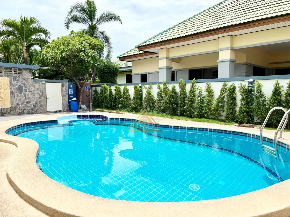 Pool Villa 3 Bedrooms for SALE - Condominium - Nong Pla Lai - 