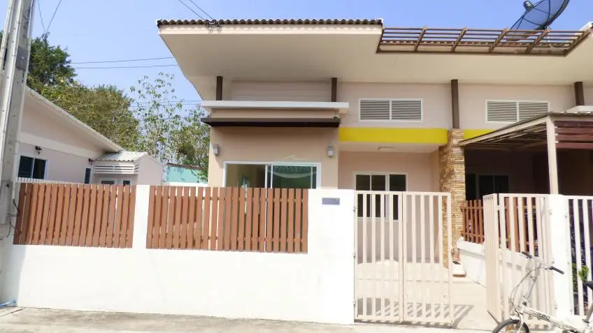 Baan Suksiri for Sale in East Pattaya - House - Pattaya East - 