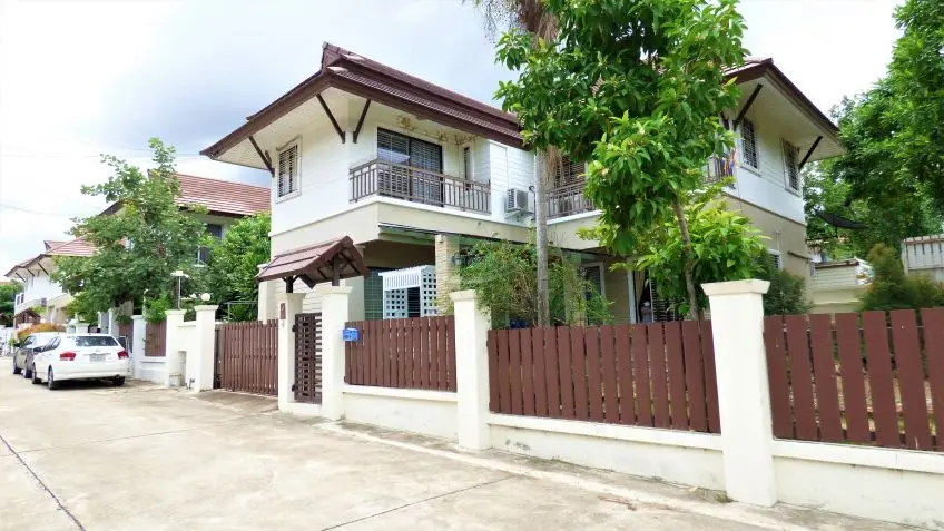 Tropical Village House for Rent and for Sale in East Pattaya - House -  - 