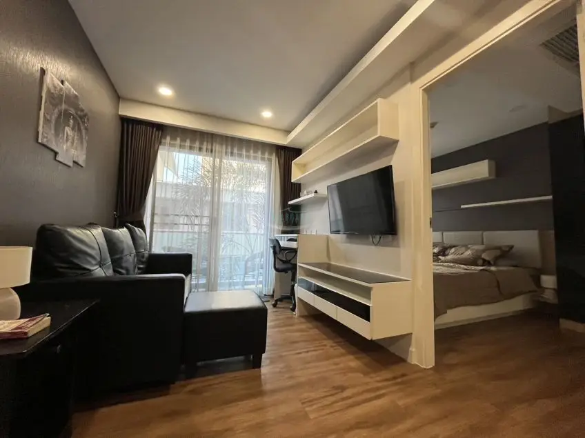 Condo 1 Bedroom for Sale in Jomtien - Condominium -  - 