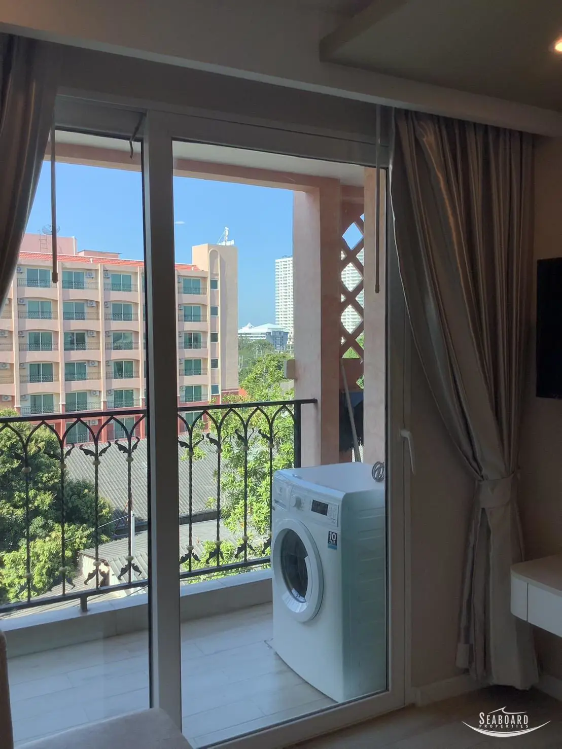 Seven Seas Condominium for Sale and for Rent in Jomtien - Condominium - Jomtien - 